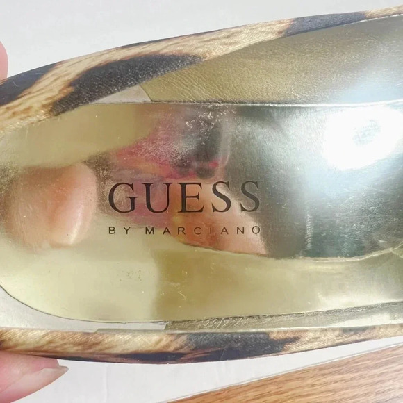 Guess Leopard Print Satin Pumps Black Bows Pointed Toe Heels Women's Size 7 - Picture 6 of 10